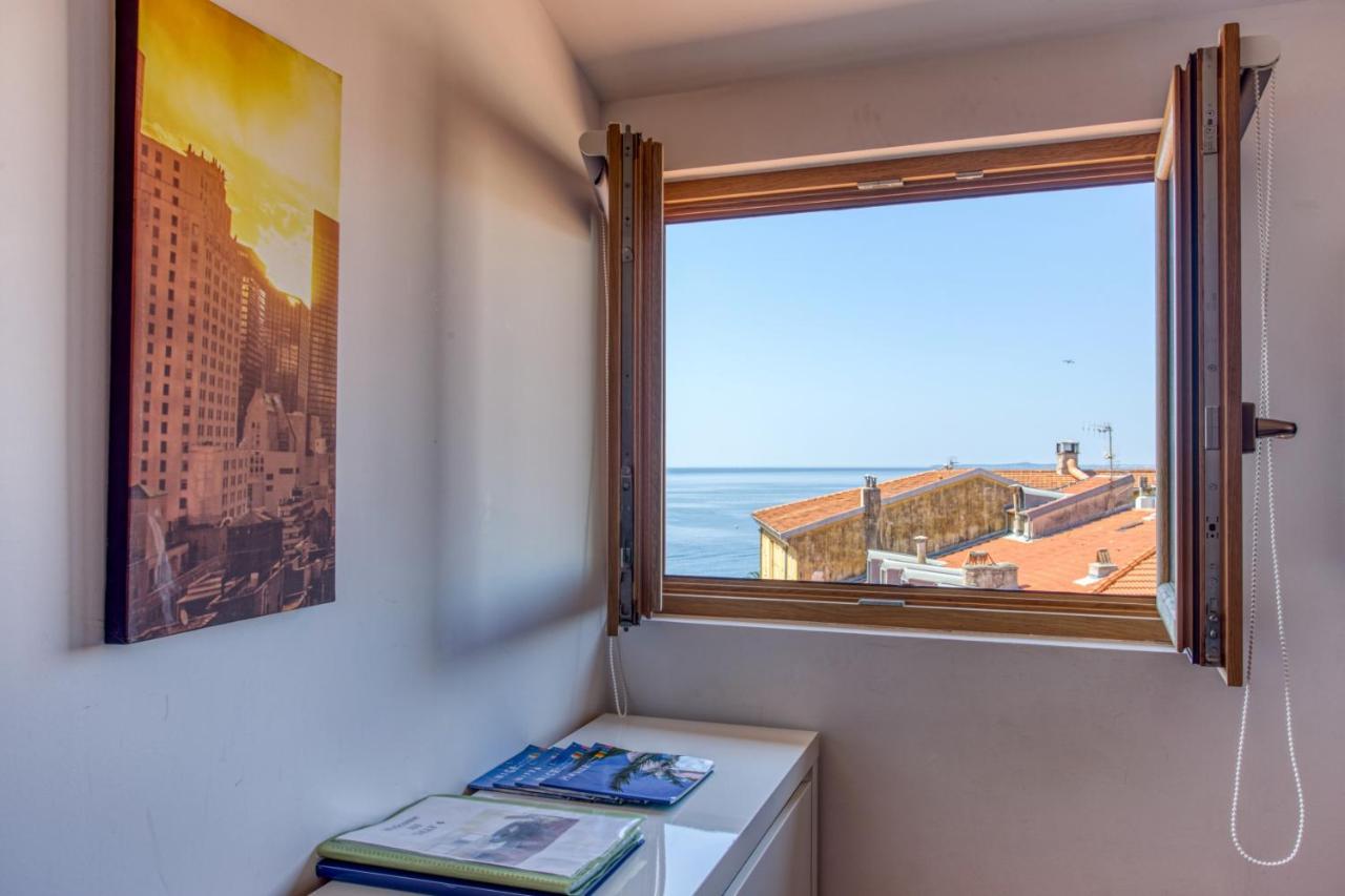 Appartement Gilly 4 - Exceptional 2Beds, Sea View, Modern,A/C, Old Town à Nice Extérieur photo